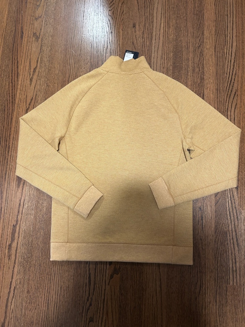 VRST Recharge 1/4 Zip Pullover Mens Small Neutral Color Athletic Top NWT - Picture 7 of 7